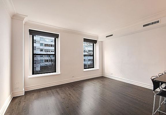 4th image of 232 E 68th St #2