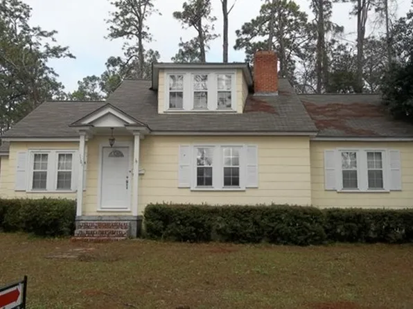 1101 Coral Rd, Waycross, GA 31501