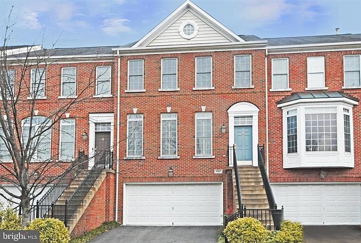 1st image of 4047 Stewarts Bridge Ct