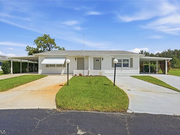 2nd image of 7 Dutch Iris Ln