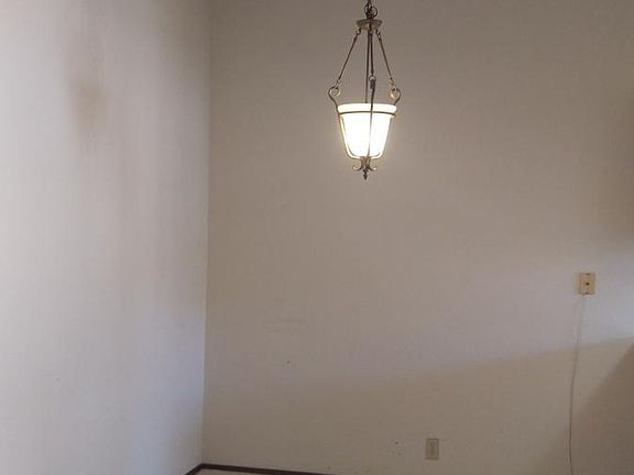 3rd image of 1512 Briartree Dr