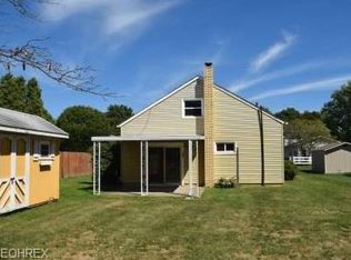 405 3rd Ave SW, Beach City, OH 44608