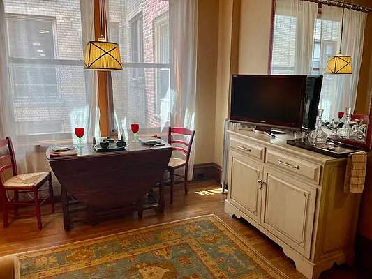 Rented by TurfNYC | media 27