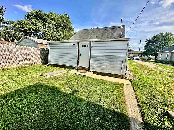 5th image of 1638 Hamilton Ave