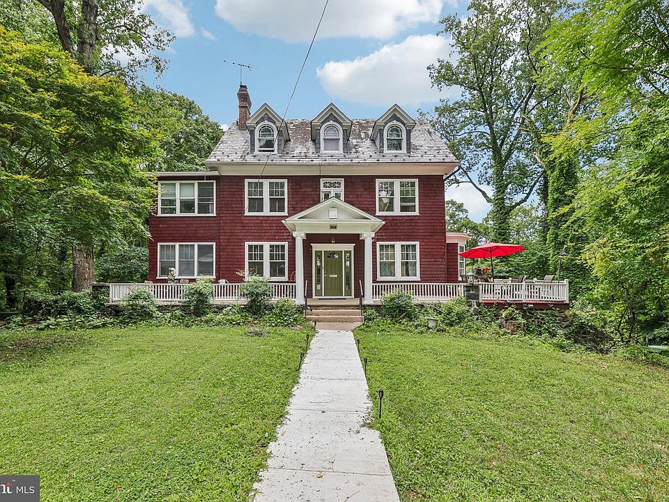 1st image of 2616 Talbot Rd