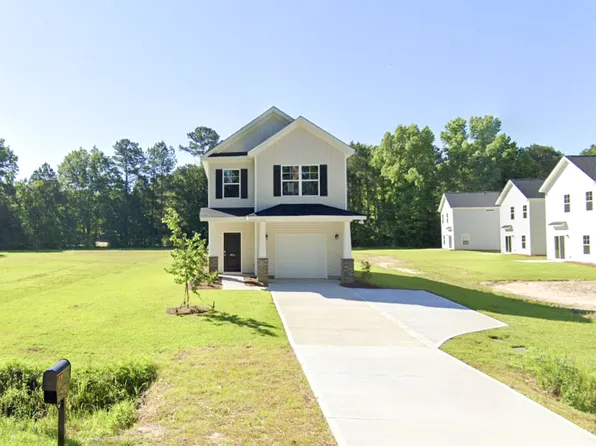 974 Wateree Blvd, Camden, SC 29020