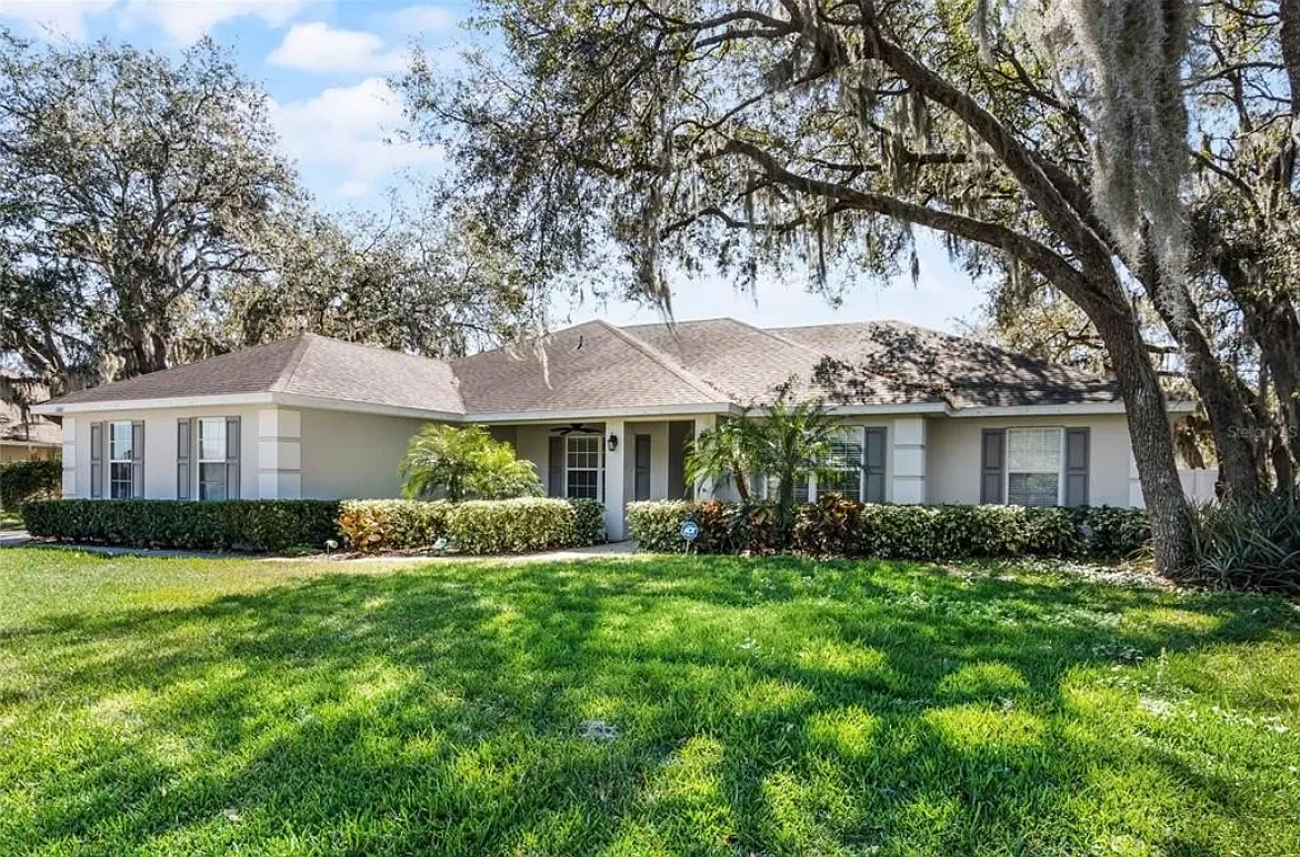 Farrington Dr, Lakeland — Photo 1