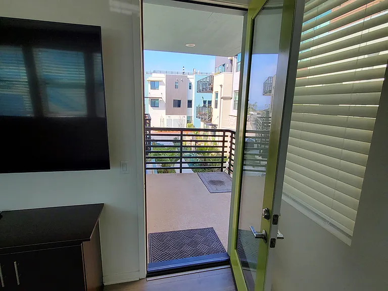 2nd floor Balcony