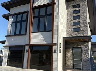 127 NW Maria St #1, College Place, WA 99324