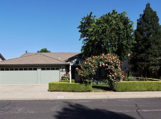 1083 N Filbert Ave, Clovis, CA 93611