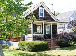 195 S Main St, Acushnet, MA 02743