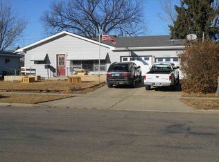 2708 1st Ave SW, Minot, ND 58701