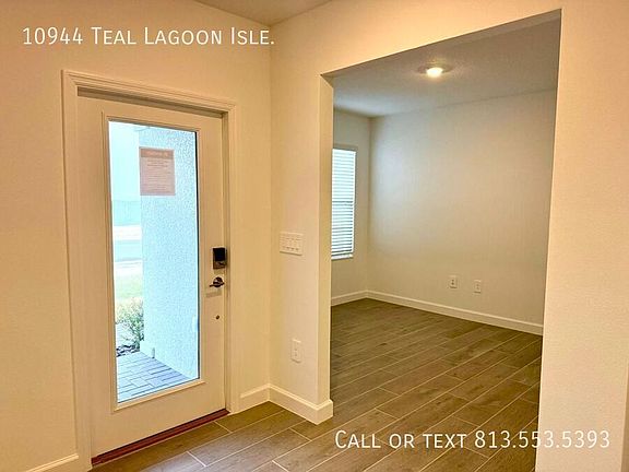 3rd image of 10944 Teal Lagoon Isle