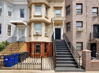 315 42nd St, Brooklyn, NY 11232