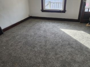 1010 Columbus St #1, Manitowoc, WI 54220