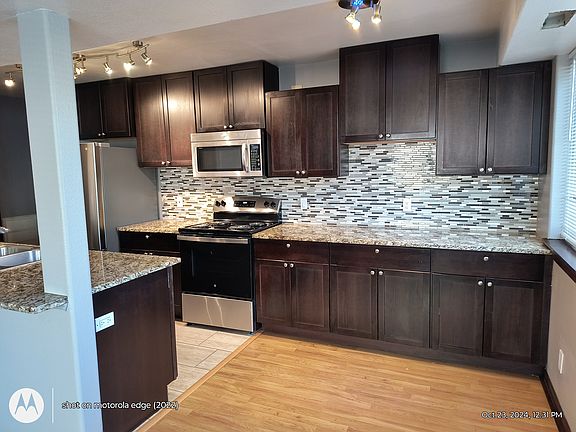 2nd image of 59 Glen Cove Dr #59