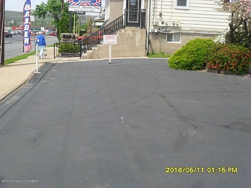 3rd image of 499 Northampton St