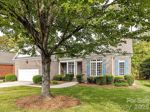 2nd image of 3619 Savannah Hills Dr
