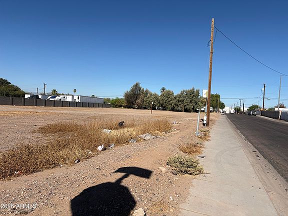 4th image of 3107 W YUMA Street #16