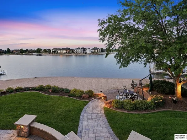 127 N 248th Cir, Waterloo, NE 68069