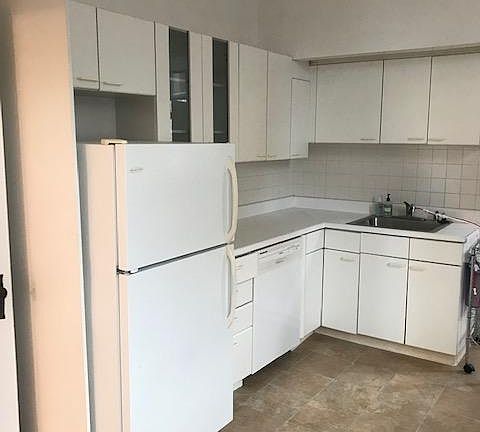 4th image of 2430A California St #A