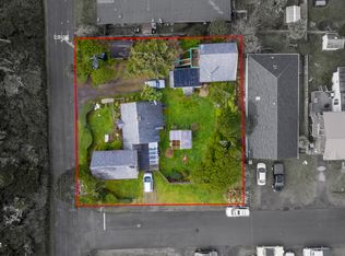 737 SW Government St, Newport, OR 97365