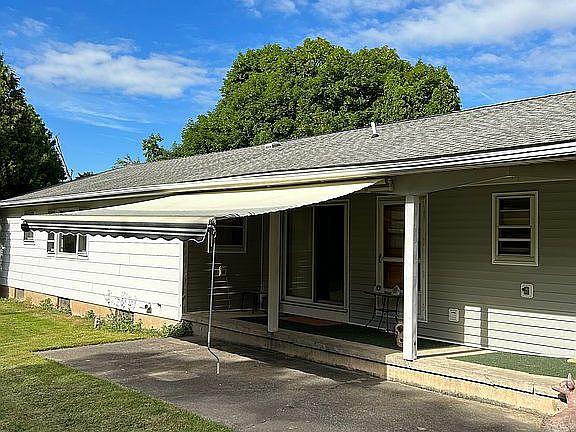 4th image of 4476 Grayce Ave