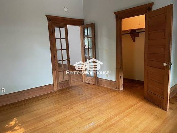 2nd image of 2210 Colfax Ave S APT 1