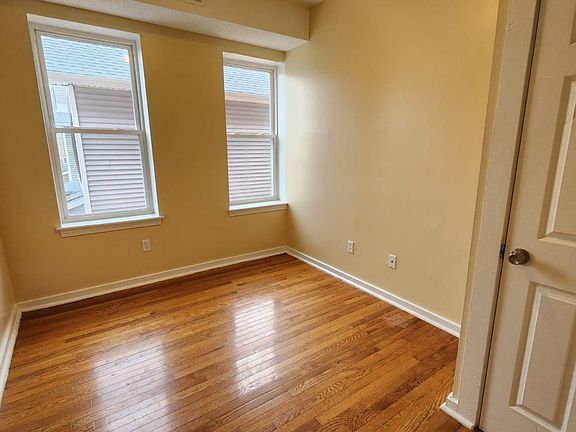 5th image of 68 Sylvan Ave #6A