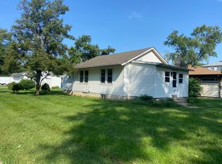 1497 S 6th Ave, Kankakee, IL 60901