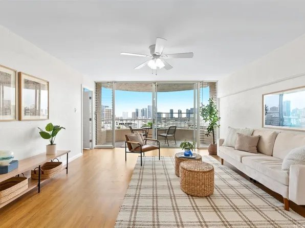 1447 Kewalo St APT 905, Honolulu, HI 96822