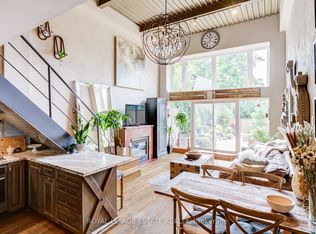 517 Kingston Rd #6, Toronto, ON M4L1V5