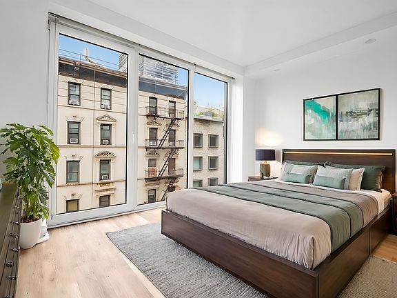 4th image of 118 Orchard St APT 3C