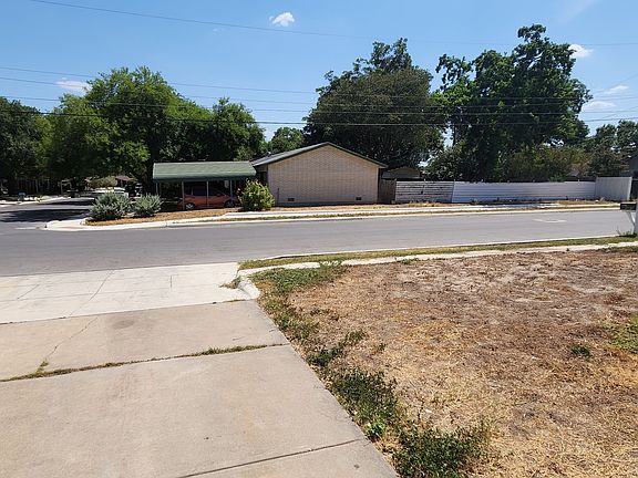 5th image of 1419 W ACKARD PL