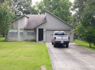 2403 Mustang Dr, Conroe, TX 77384