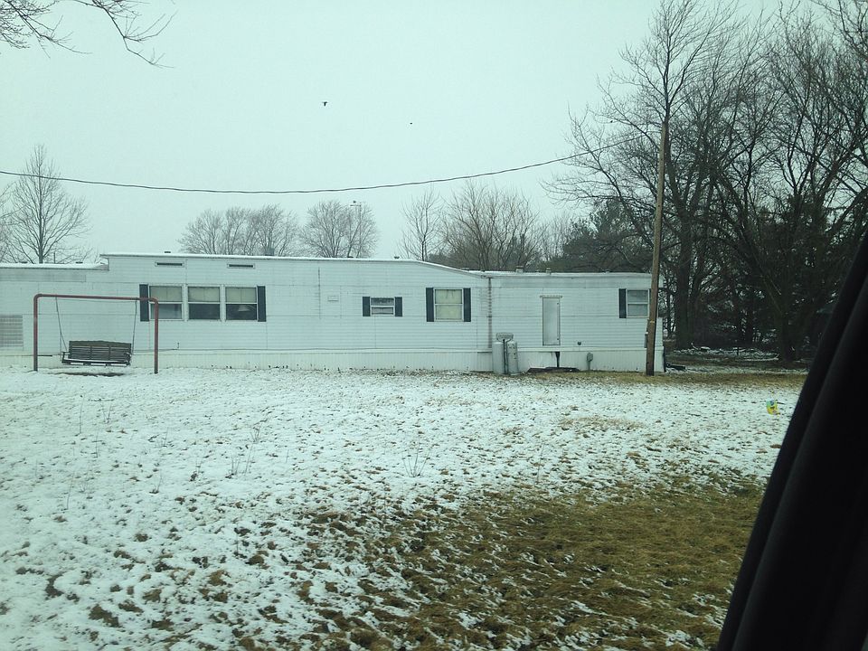 1st image of 3988 E County Road 300 S