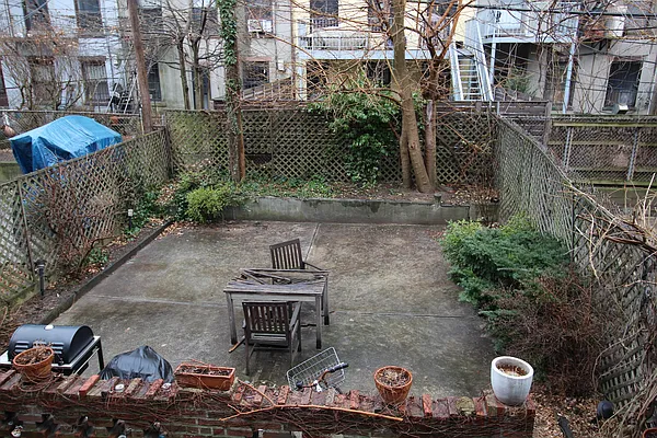 Rented by Brooklyn Real Inc | media 18