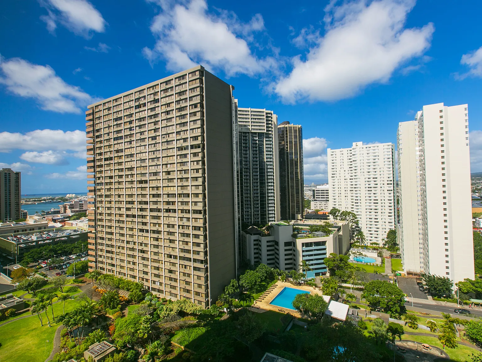 55 South Kukui Street Unit D914 - 1 — Photo 4