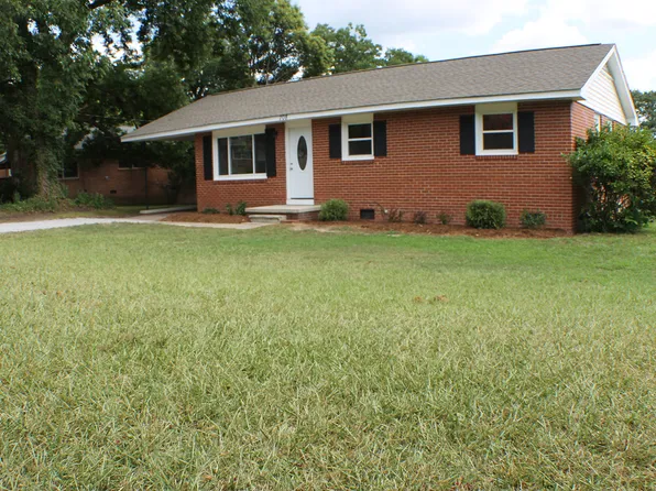 708 Carlisle St, Raleigh, NC 27610