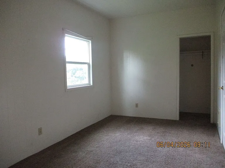 804 W Marcy Ave — Photo 5