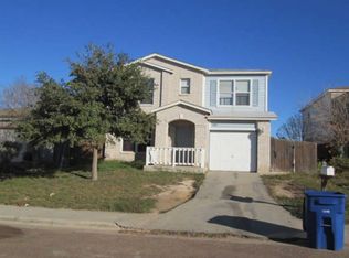 3048 Saint Isaac Loop, Laredo, TX 78046