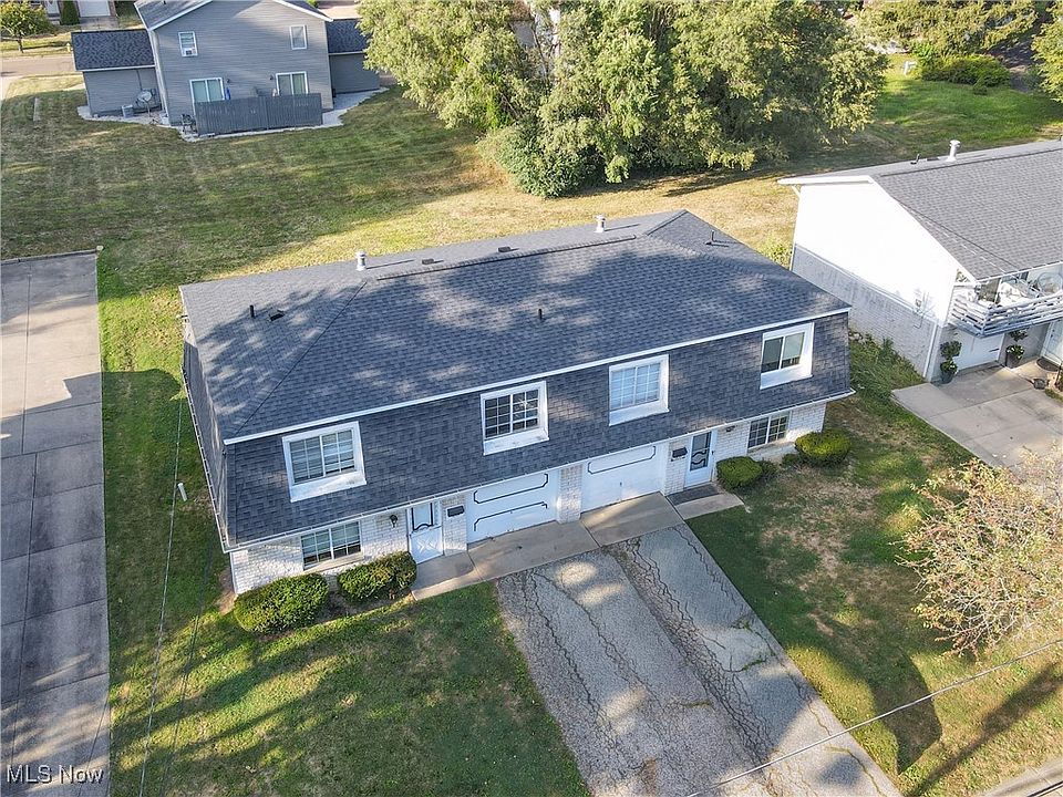1st image of 1633 & 1635 Liberty Dr