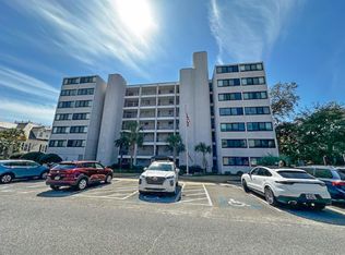 311 71st Ave N APT 6C, Myrtle Beach, SC 29572