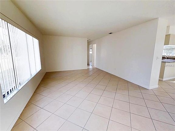 5th image of 1089 Tivoli Dr