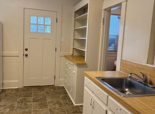 3911-3925 SE 28th Pl #3917, Portland, OR 97202