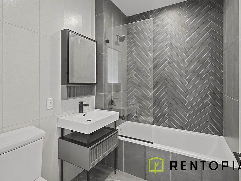 411 Meeker Ave #309N — Photo 5