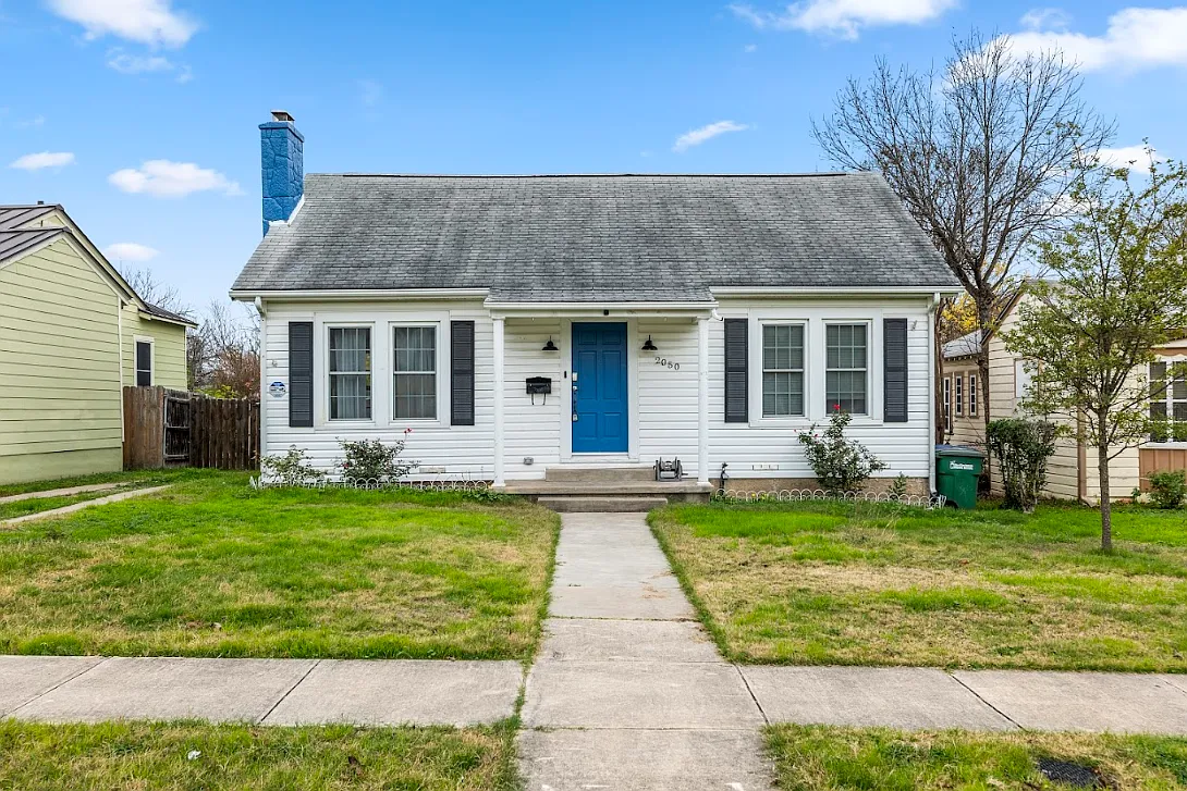 3 bed, $4,680 — Photo 1