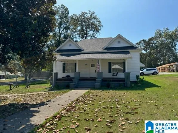 306 Main St, West Blocton, AL 35184