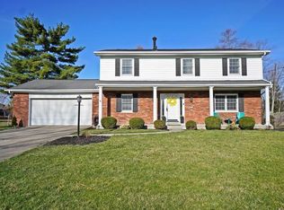 8911 Meadow View Dr, West Chester, OH