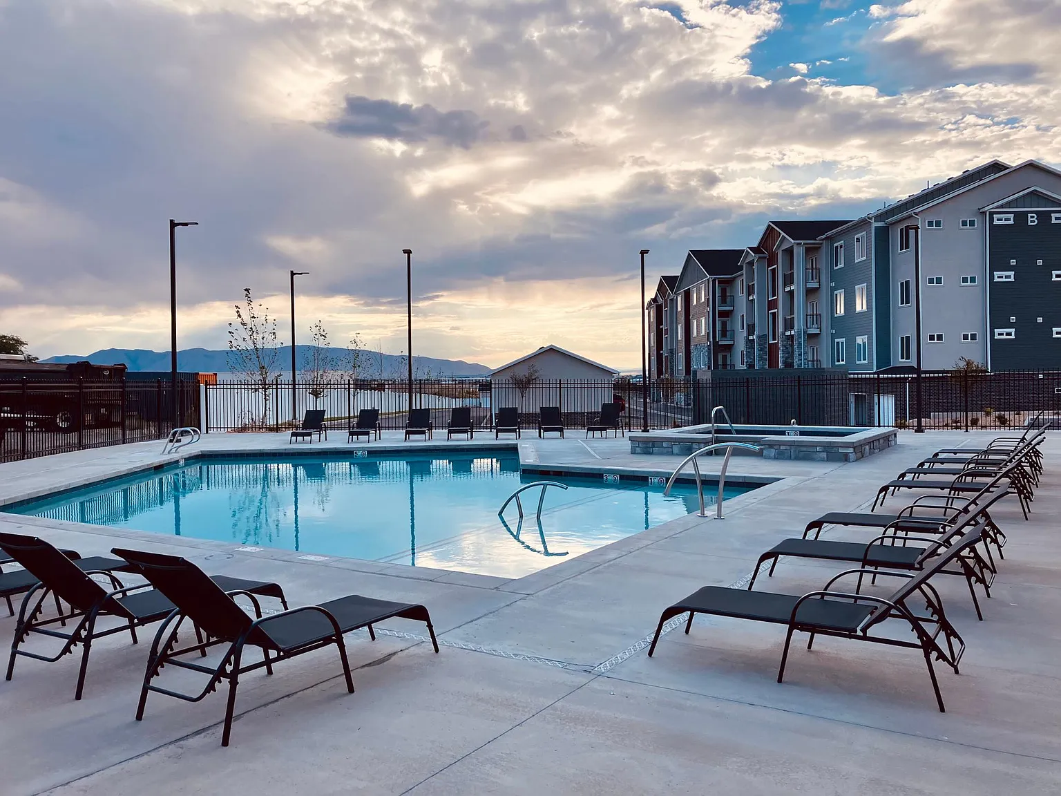 Ridgeline Parkway Apartments — Photo 4